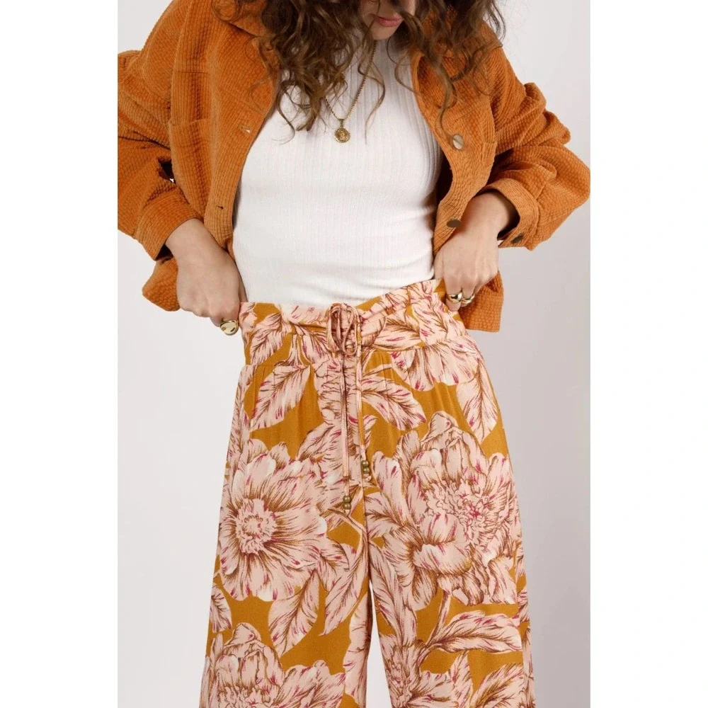 2/$30 New with tag Band of The Free Tan Arizona Gold Floral Wide Leg Pants Small - Picture 4 of 9